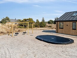 5 Star Holiday Home in Henne