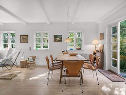 5 Star Holiday Home in Albaek