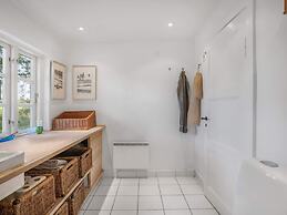 5 Star Holiday Home in Albaek