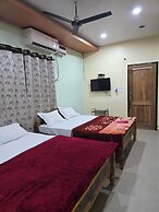 HOTEL ALAKA INN