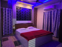 HOTEL ALAKA INN