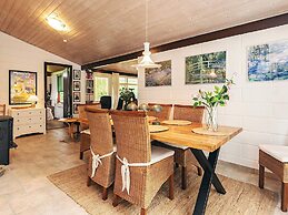 2 Person Holiday Home in Spottrup