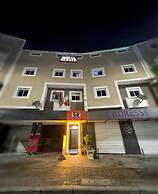 HOTEL 7DAYS