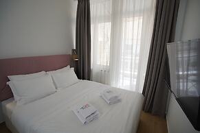 Tip Top Suites