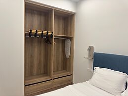 Tip Top Suites