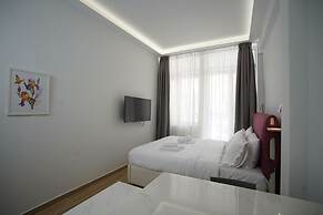 Tip Top Suites