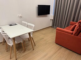 Tip Top Suites