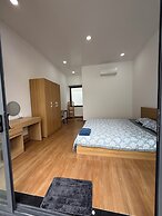 HOMESTAY HALONA