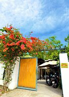 HOMESTAY HALONA