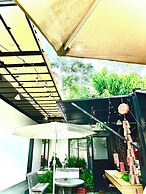 HOMESTAY HALONA