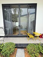 HOMESTAY HALONA