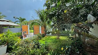 HOMESTAY HALONA