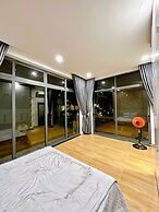 HOMESTAY HALONA