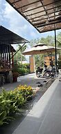 HOMESTAY HALONA