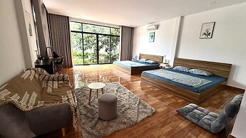 HOMESTAY HALONA