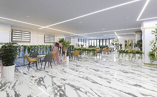 The One Business Hotel