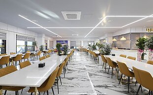 The One Business Hotel