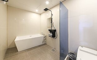 The One Business Hotel