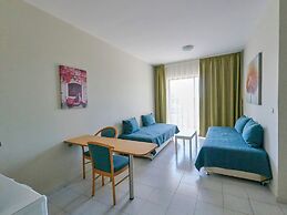 Ivory Hotel