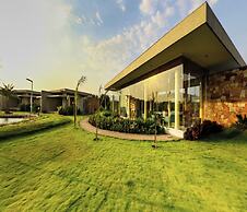 Araiya Gir A Mavintara Resort