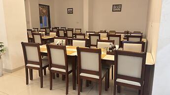 Mayoor Hotel
