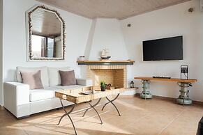 Aura Seafront Villa