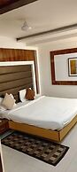 Hotel Sapphire Inn