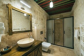 Cappatria Cave House