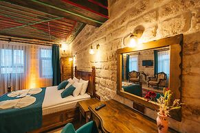 Cappatria Cave House