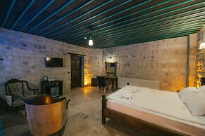 Cappatria Cave House