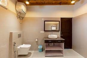Shree Parijat Resort