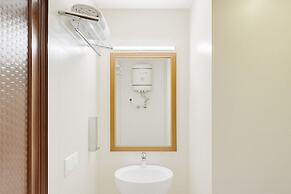 Hotel Samrat - On Mall Road