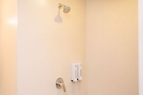 Hotel Samrat - On Mall Road