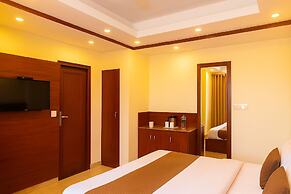 Hotel Samrat - On Mall Road