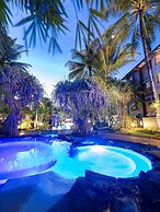 Leaf Luxe - 9 Pools BBQ Gym
