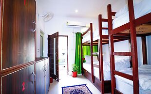 Manzil Hostel