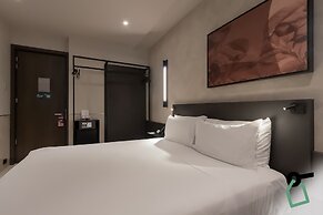 HOTIDAY Room Collection - Milano Cinque Giornate