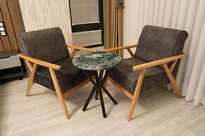 Milena Otel