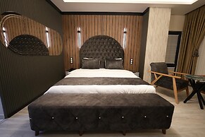 Milena Otel