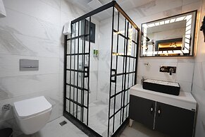 Milena Otel