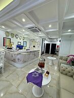 Paloma Hotel