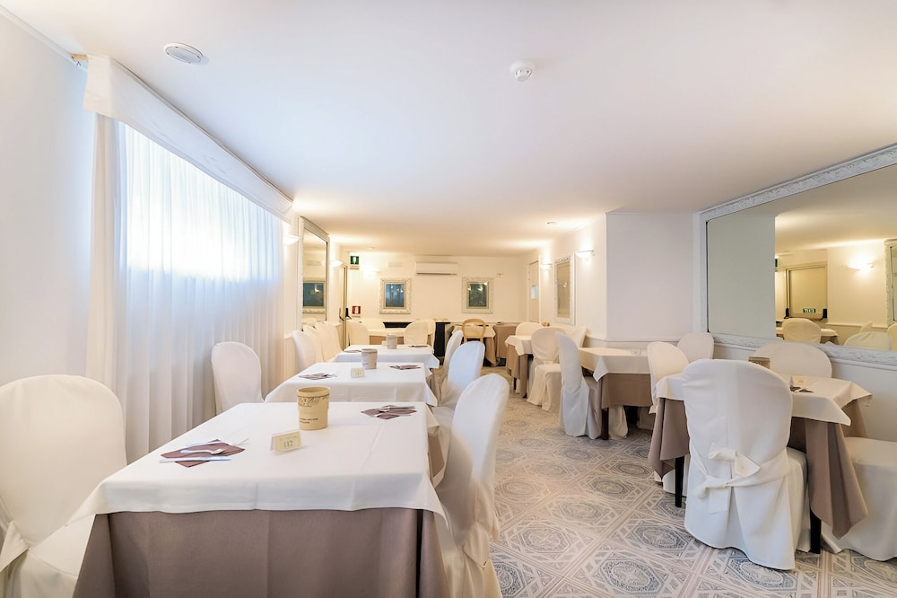 Hotiday Room Collection - Sant'Agnello