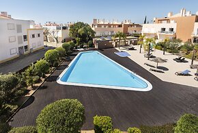 CG 12D - Cabanas Gardens