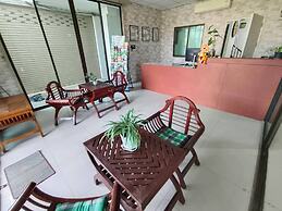 TC House And Cafe