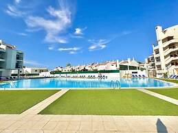 Albufeira Skylight 2 by Homing