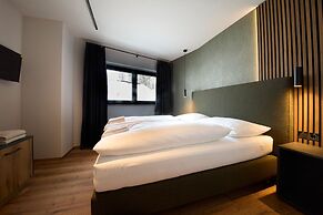 MiLa Apartments