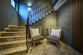 MiLa Apartments