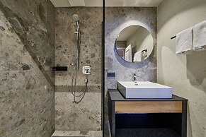 MiLa Apartments