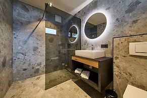 MiLa Apartments