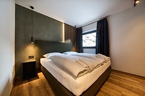 MiLa Apartments
